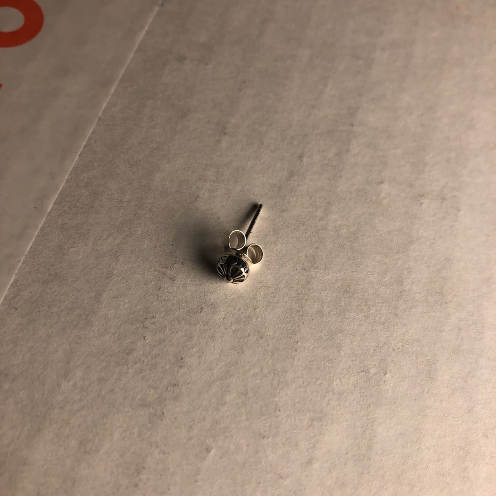 Chrome Hearts cross Stud Earring